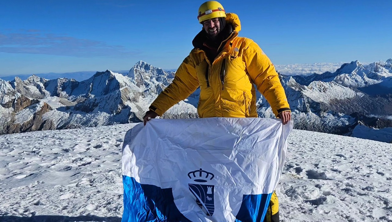ROB 01 + Juan G Arriaza