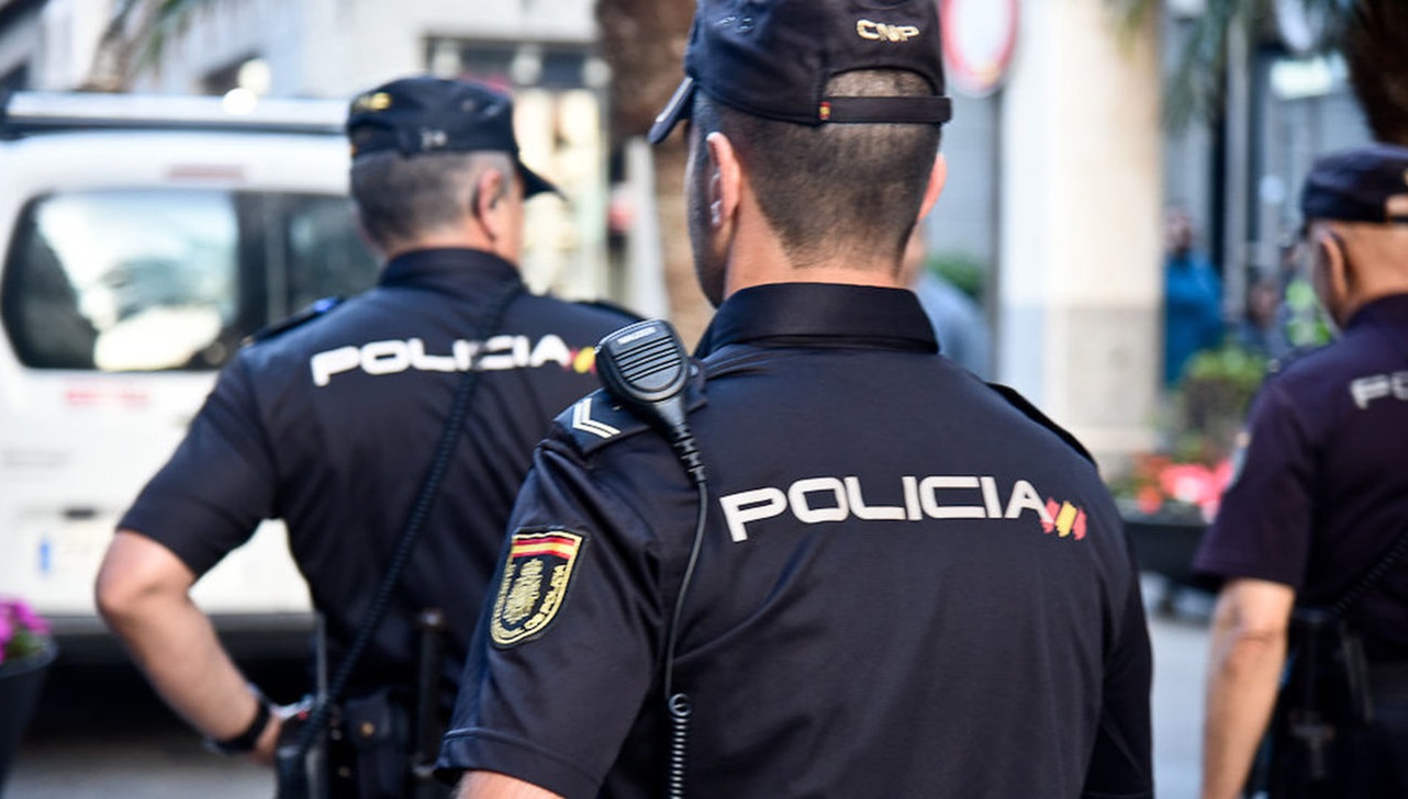 ROB 02 CA19 PN El Acoso Escolar